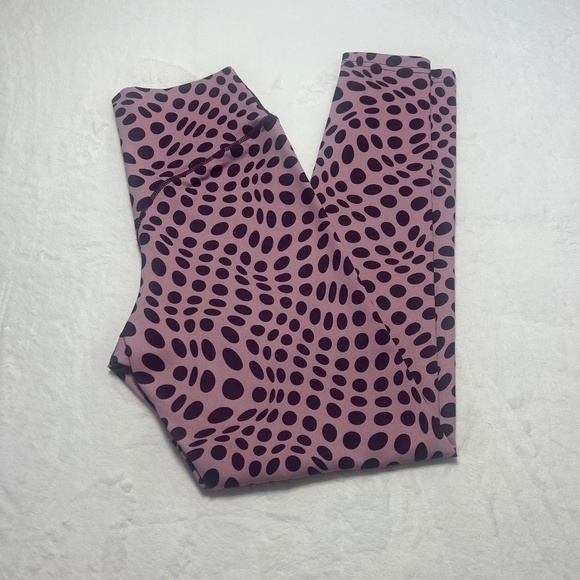 NWOT Vitality x Cosmopolitan leggings - Picture 1 of 6